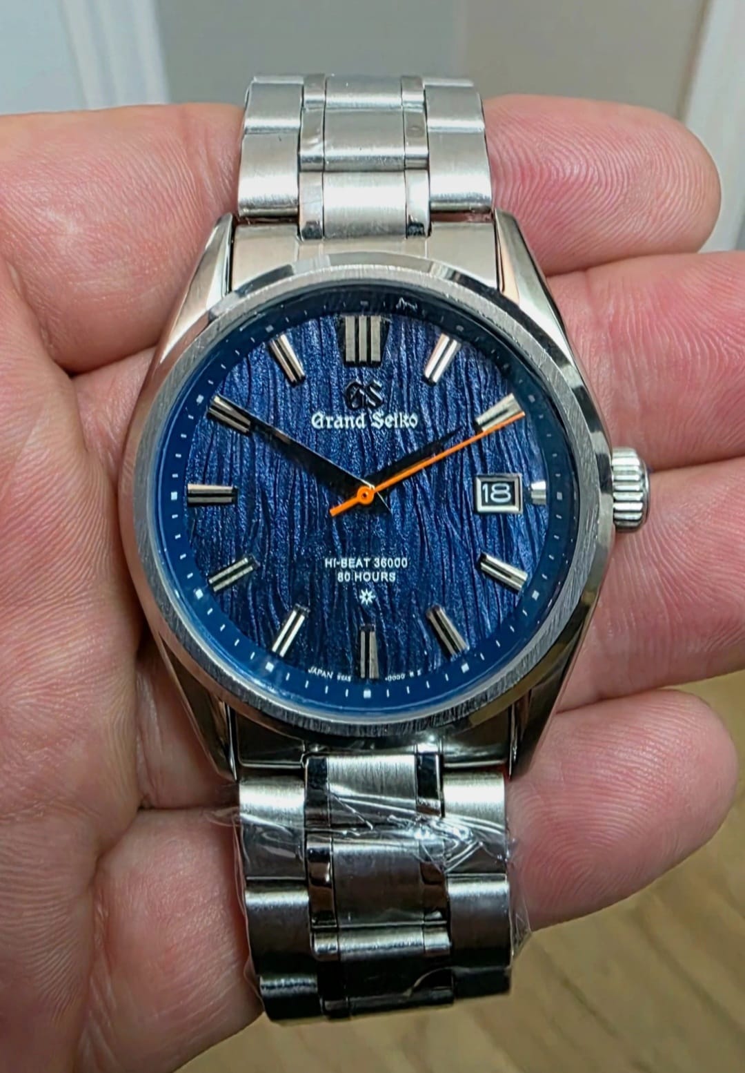 New Grand Seiko ‘Custom’ Blue Lake Suwa Heritage Watch 4R36A Automatic Watch